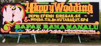 papan bunga wedding di Medan